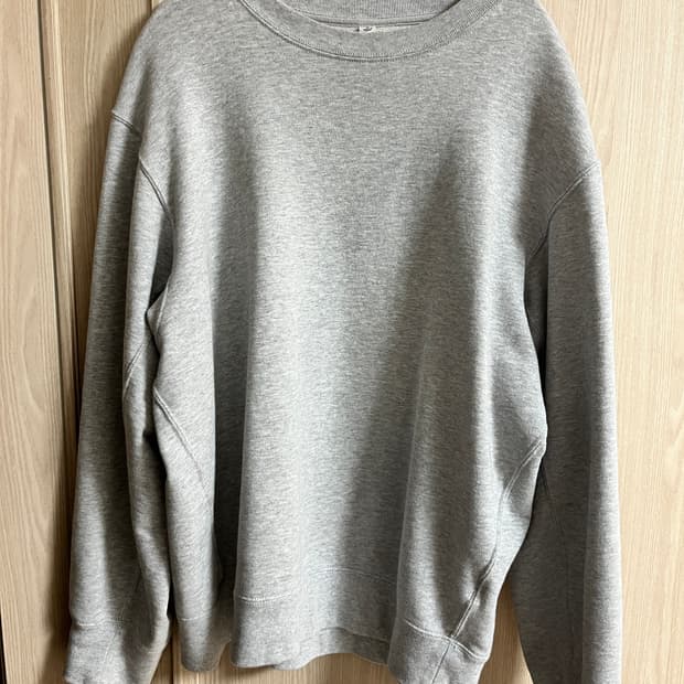 유니클로 맨투맨 회색 m