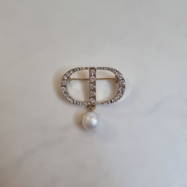 디올 업사이클링 큐빅 진주드롭 브로치