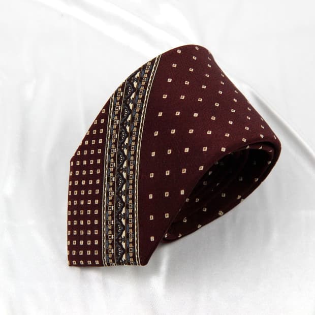 입생로랑 7cm A등급 이태리 남자 명품 넥타이