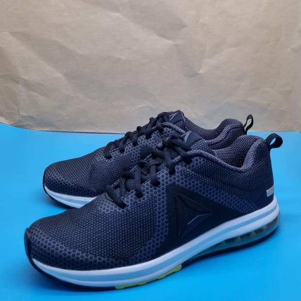 리복 젯 데쉬라이드6.0 운동화 235