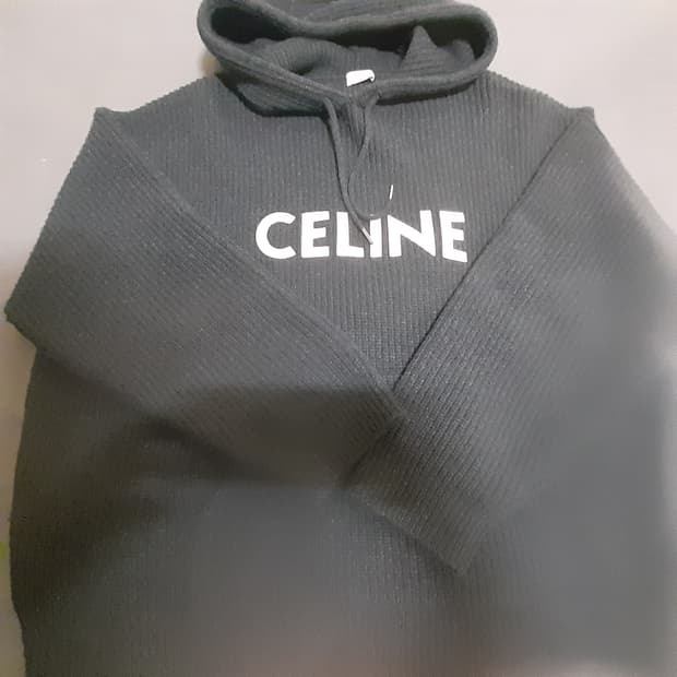 백화점판 셀린느 리브드 니트 후드티