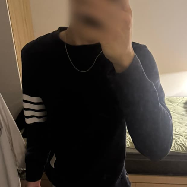 톰브라운 맨투맨