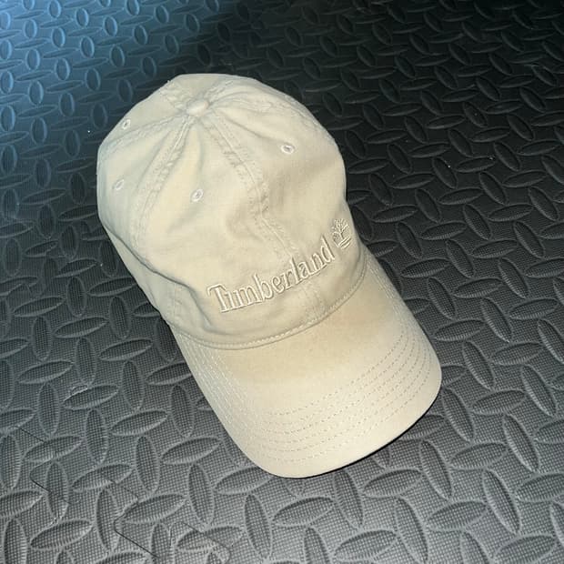 팀버랜드 볼캡