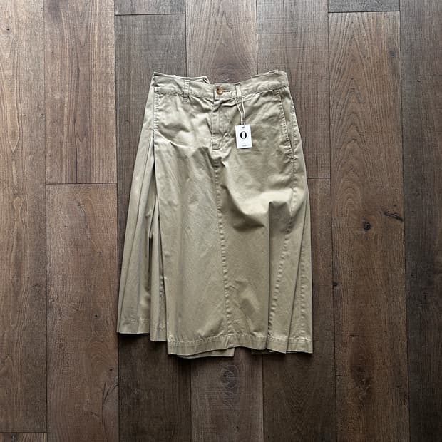 Beige Docking Pleats Skirt