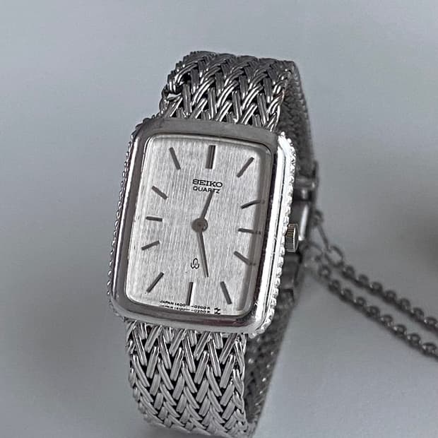 Seiko 세이코 스퀘어 실버 체인 쿼츠 레이디스