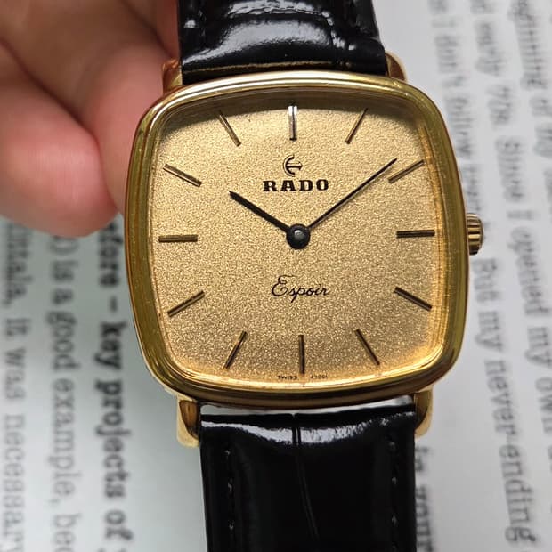 빈티지 라도 에스쁘와(Espoir) 사각탱크 금바리판 수동 메커니컬 
