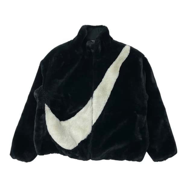 [중고] 나이키 스우시 블랙 퍼 자켓