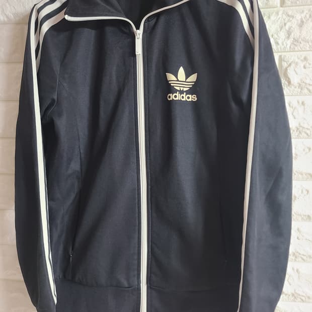 아디다스 유로파 블랙 삼선 트랙탑(실s)