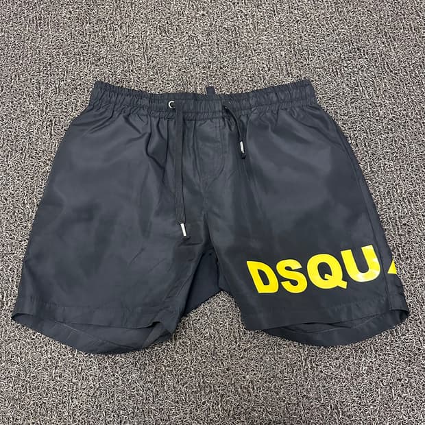 디스퀘어드2 반바지 블랙 L