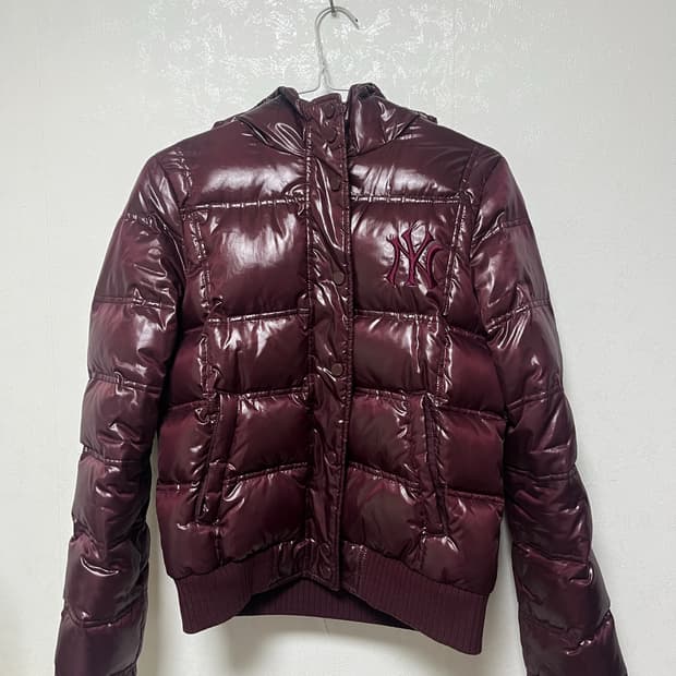 MLB 자주색 패딩