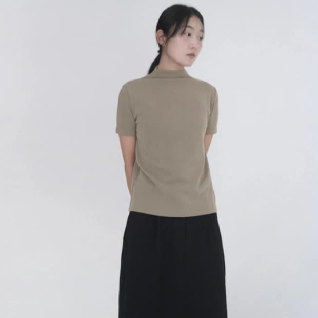 에프터먼데이 드무어 레이온 모크넥 탑