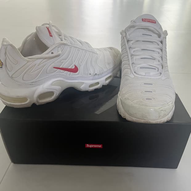 나이키 슈프림 에어맥스플러스 화이트 (270)