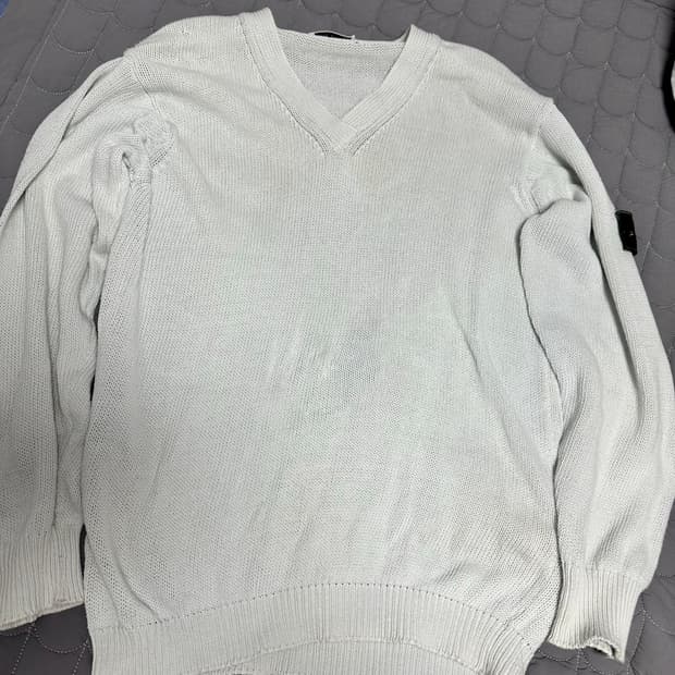 80s stone island 스톤아일랜드 브이넥니트