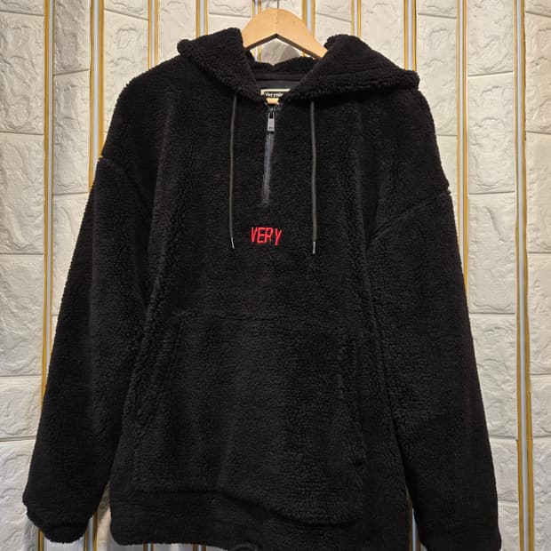 베리나인플럭스 아노락 후드 뽀글이 오버핏 공용가능 S