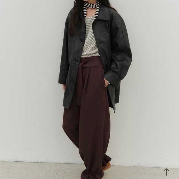 [급처] 온무드 비건 레더 자켓 블랙