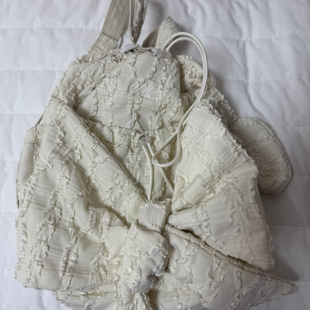 아떼바네사브루노 리본 백팩 S