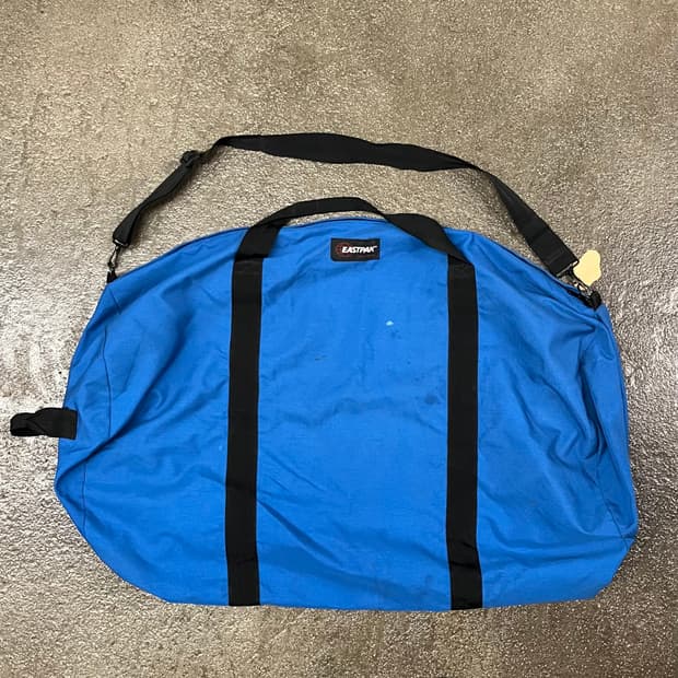 90s Eastpak 크로스백