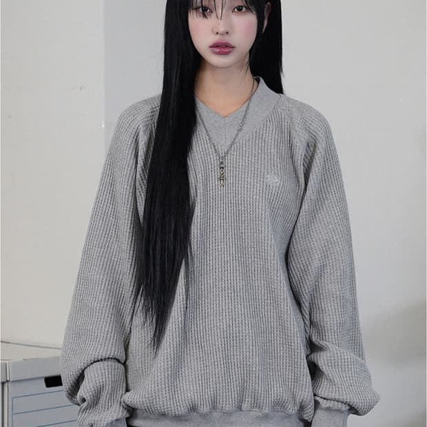 리마지 remagie 오버핏 브이넥 맨투맨 그레이