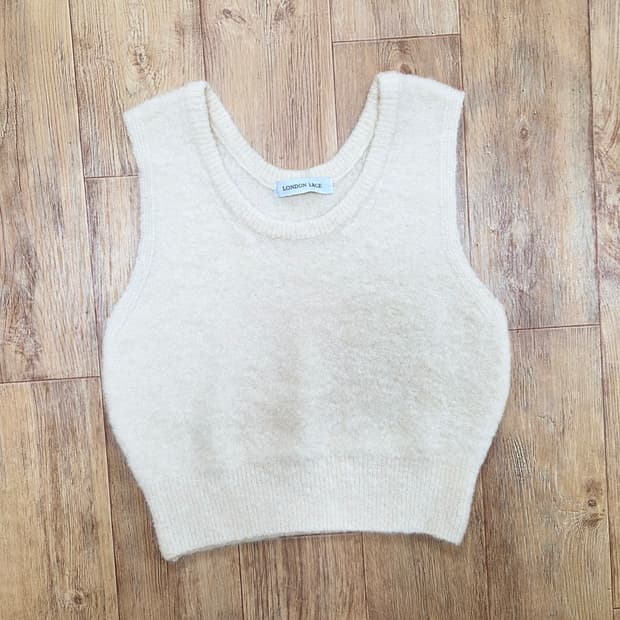 런던레이스(LONDON LACE) 부클 베스트니트 55-66 새상품