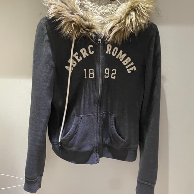 아베크롬비 대장급 퍼 후드집업