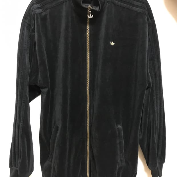아디다스 검정벨벳 집업져지 