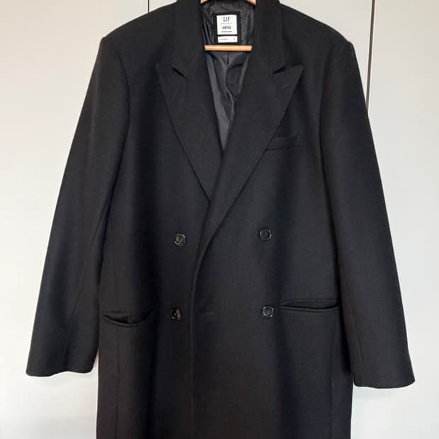 갭 아미 블랙 코트 (GAP X AMI)