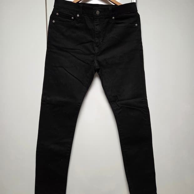 [새상품] 리바이스 510 스키니핏 (32x30) 블랙
