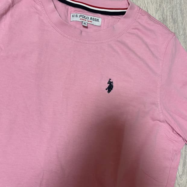폴로 핑크 반팔티 M 🎀