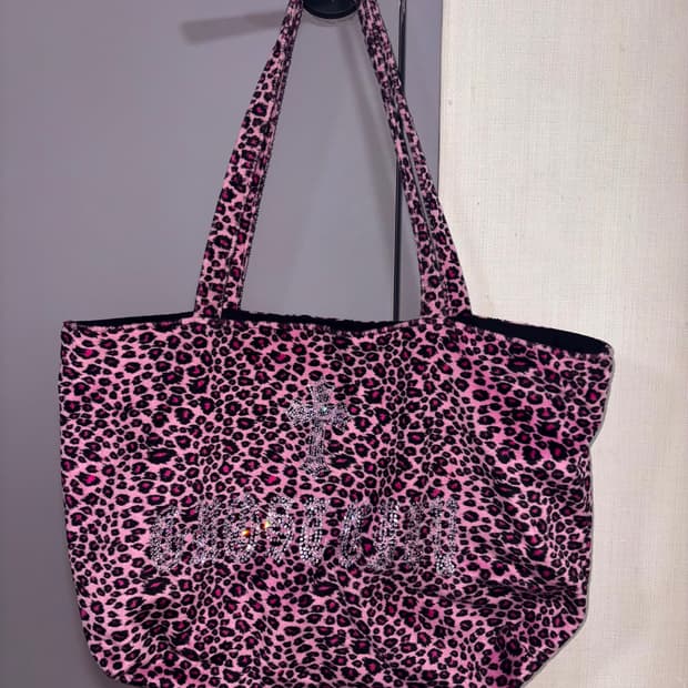 고스트시티 핑크 레오파드 숄더백