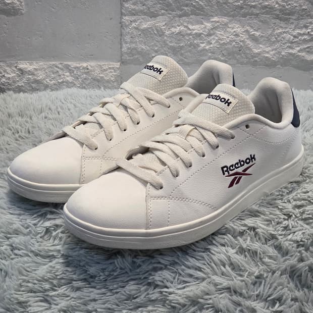 3w-18:리복 클래식 로우 화이트 네이비 265cm-거의새거