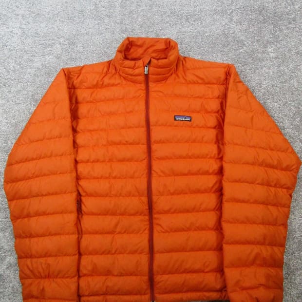 파타고니아 멘즈 경량패딩 오렌지