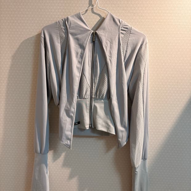 도키스 크롭 후드집업