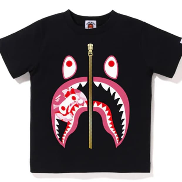 [160] 베이프 ABC 핑크카모 마일로 인 샤크 반팔티 블랙 키즈