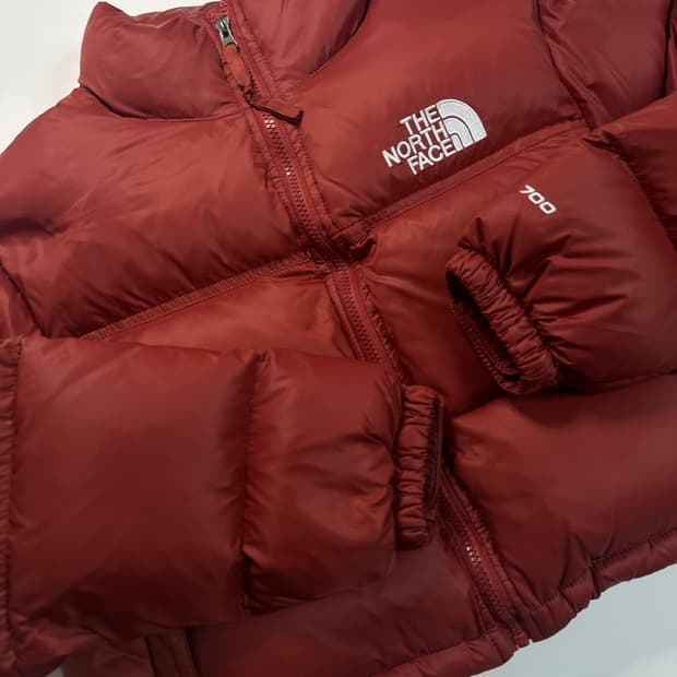 노스페이스 눕시 크롭 숏패딩 700