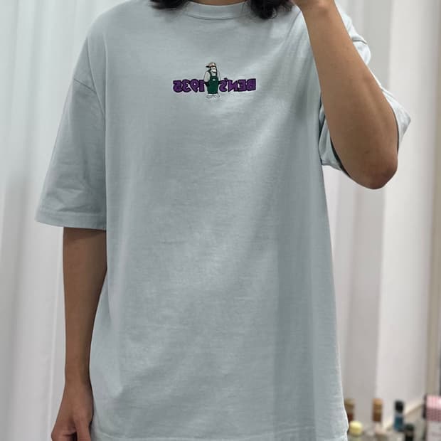 [L]벤 데이비스 자수 반팔 티셔츠