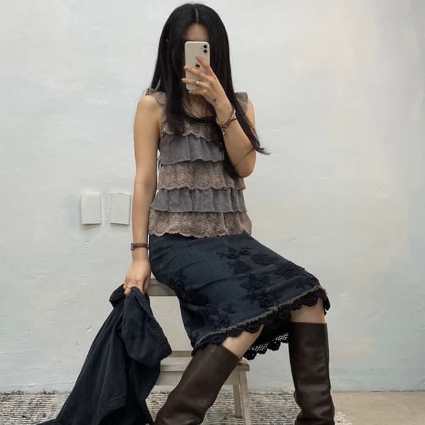 [1669]Abercrombie&Fitch mocha tiered top