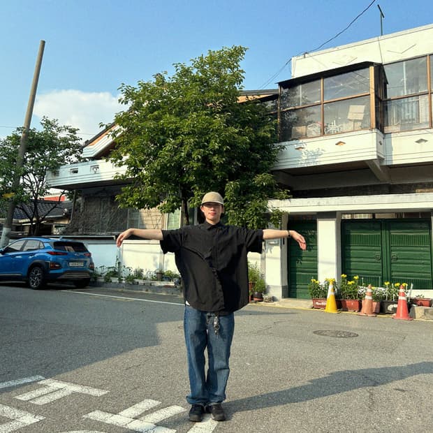 아이러니포르노 화이트라인 블랙 셔츠 (m)