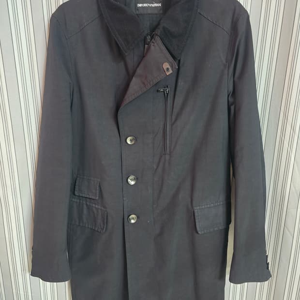 (52) [EMPORIO ARMANI]엠포리오 아르마니 블랙 자켓