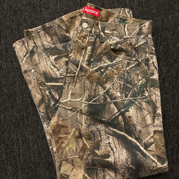 슈프림 25FW 리얼트리 배기 팬츠 32