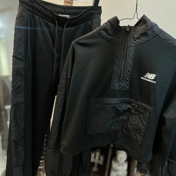 뉴발란스 아노락 스웻 셋업
