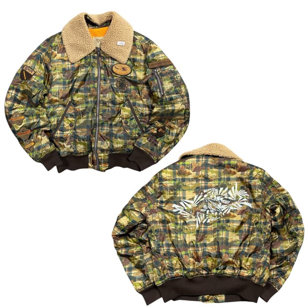 ✨ (바배) EXR 카모 패치 항공 점퍼 