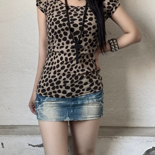 Leopard top