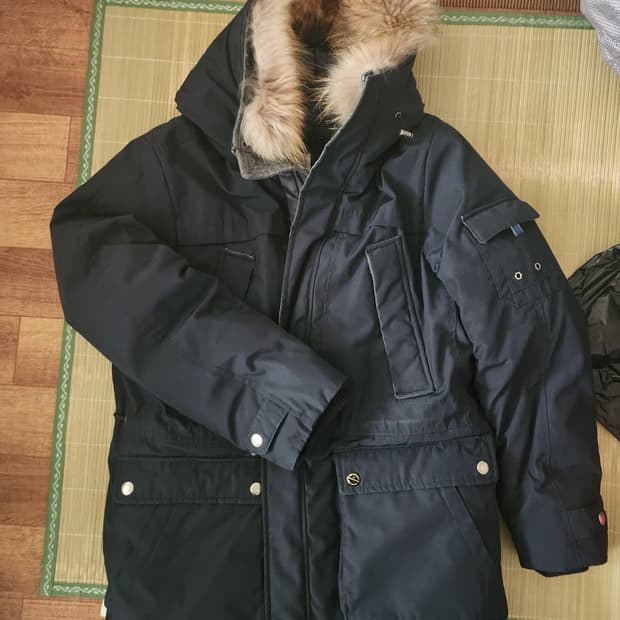 트루젠 프리미엄 패딩 점퍼 L 가슴둘레 58cm