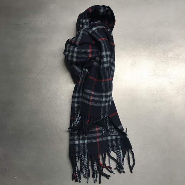 버버리 정품 램스울 머플러 네이비