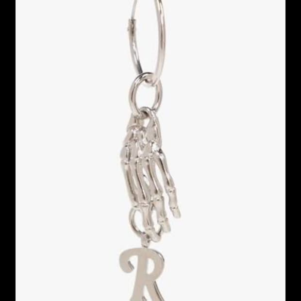 라프시몬스 스켈레톤 이어링, 목걸이 삽니다!!