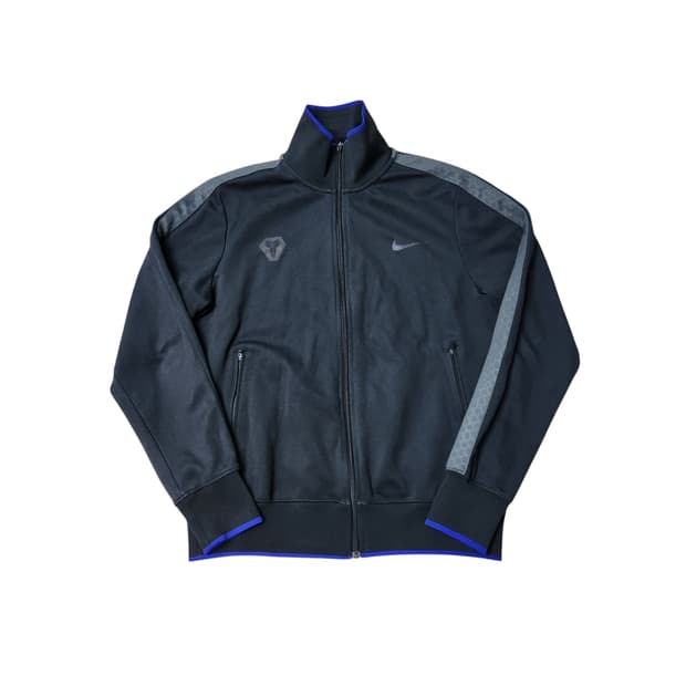 나이키 르브론 트랙탑 