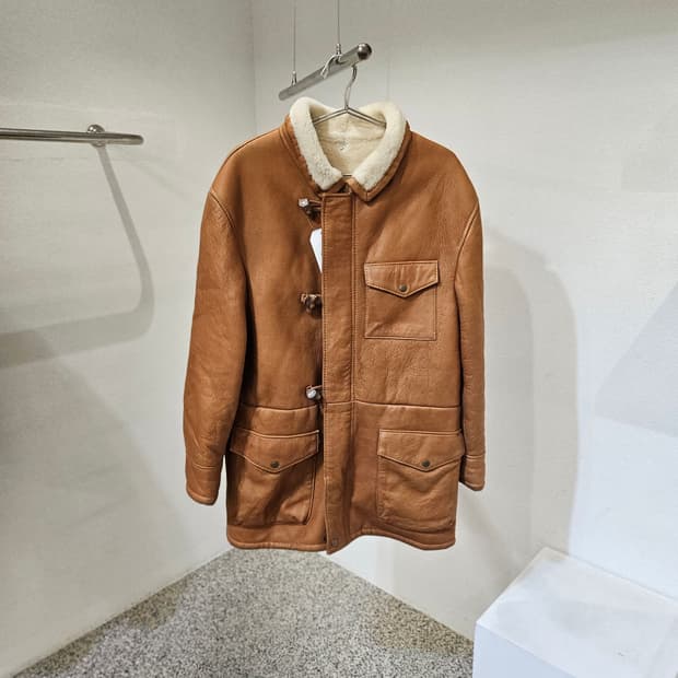 양가죽 무스탕 하프 자켓