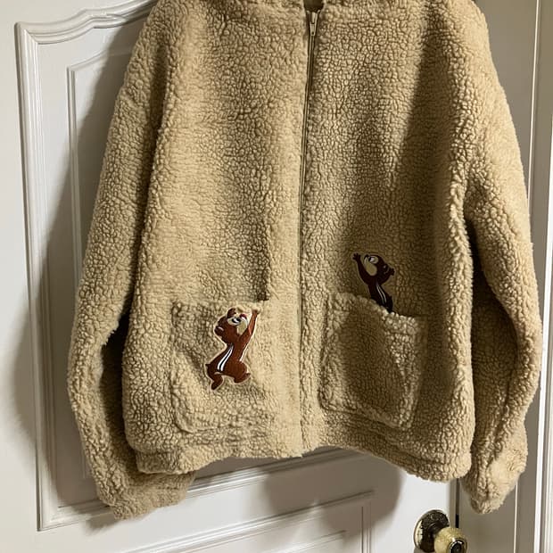 디즈니 칩앤데일 뽀글이 자켓