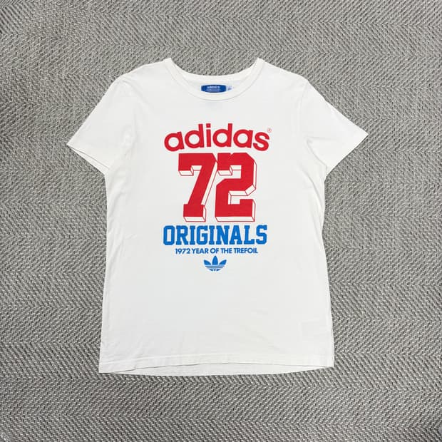 (105)아디다스 오리지날 로고반팔티