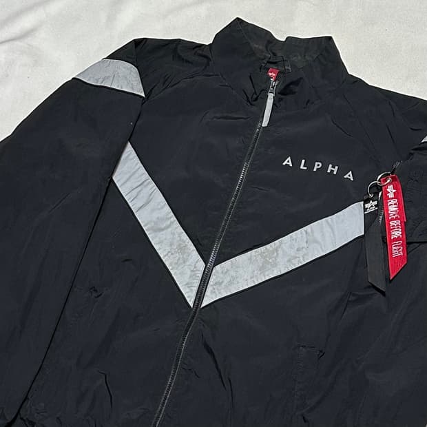 XL 알파인더스트리 PT 트랙자켓